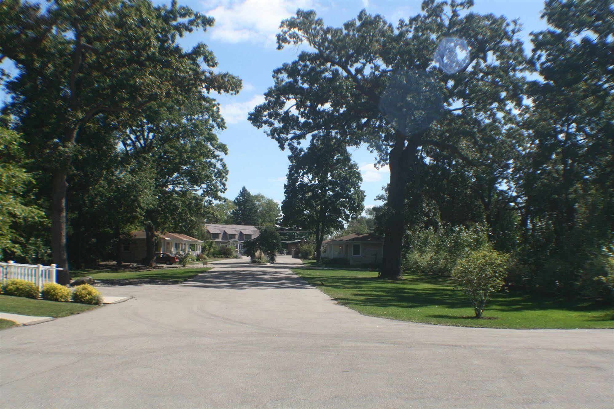 Seven Oaks Bed & Breakfast Lake Geneva Exterior photo